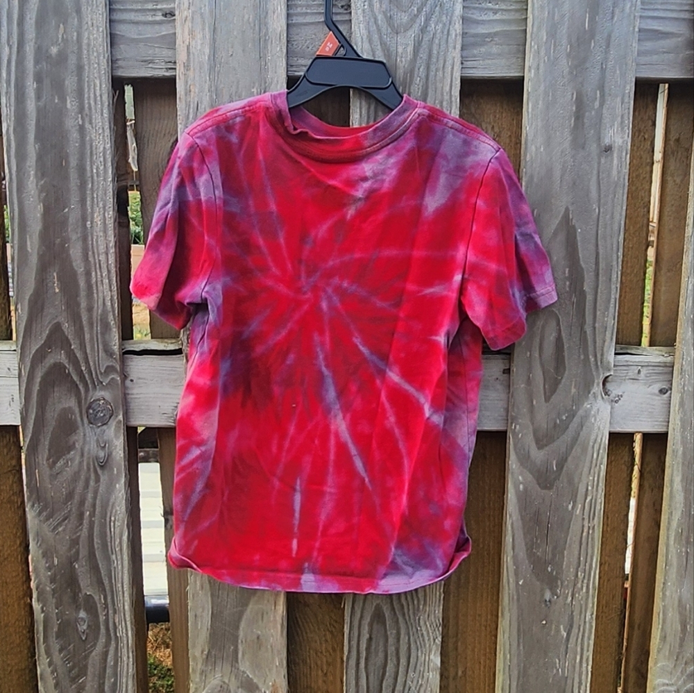 Upcycled Hamdan tie dyed kids t shirt